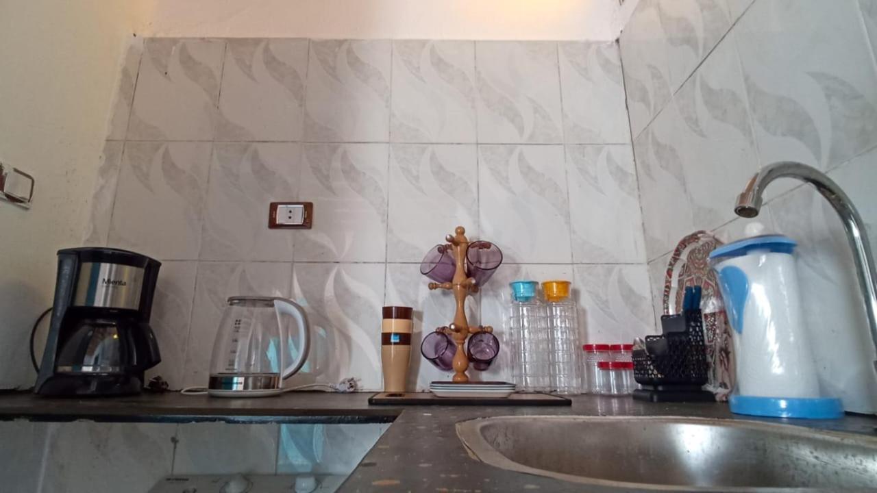 达哈布 After Five House旅舍 外观 照片